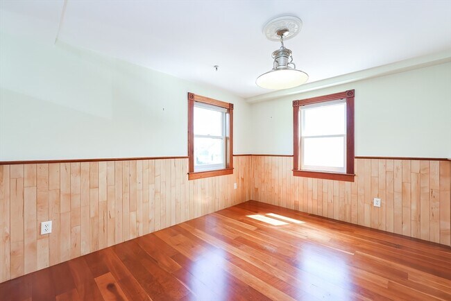 Photo - 24 Glenwood Ave Unit 3