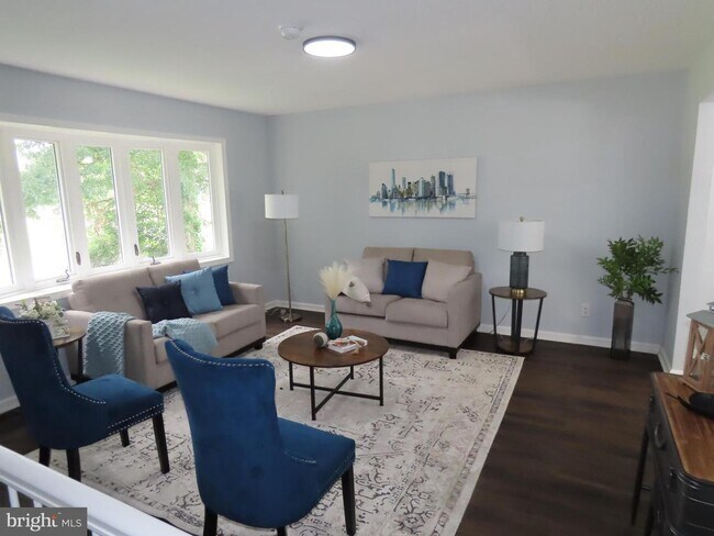 Photo - 157 Justice Way