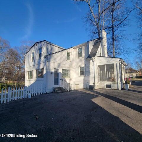Photo - 210 Arterburn Dr
