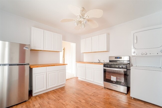 Photo - 2 Bigelow St