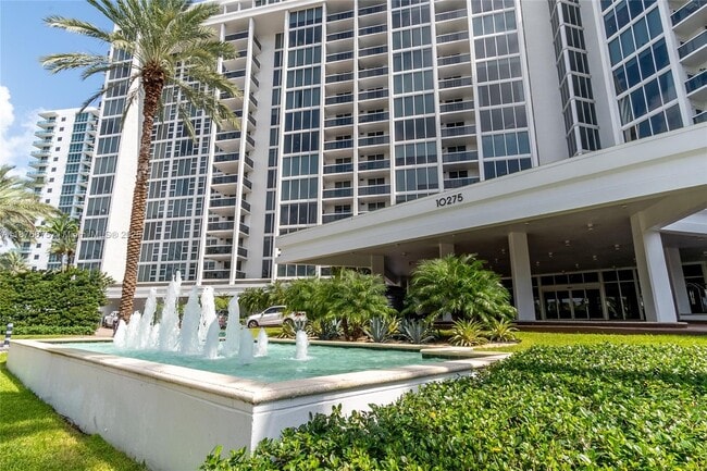 Building Photo - 10275 Collins Ave Unit 720 Rental