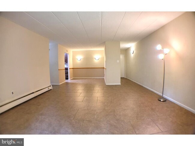 Building Photo - 15 Dougherty Blvd Unit R3