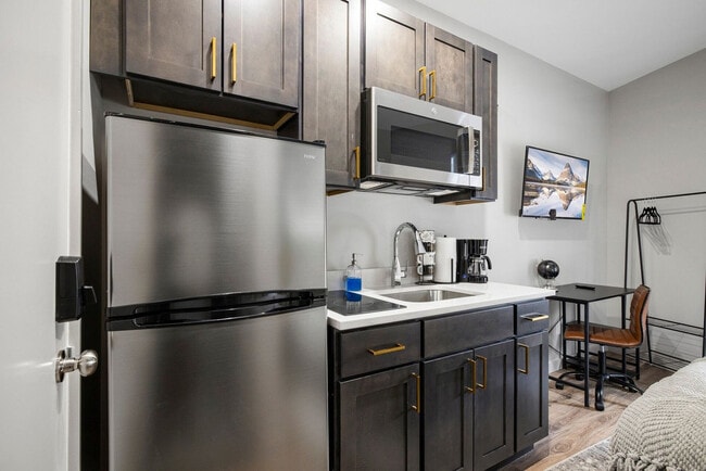 Photo - 89 Cottage St Unit SI ID1466623P