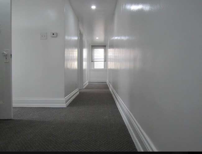 Photo - 2840 Dwight Ave Unidad 1