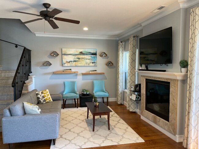 Photo - 441 Willow Glen Ct