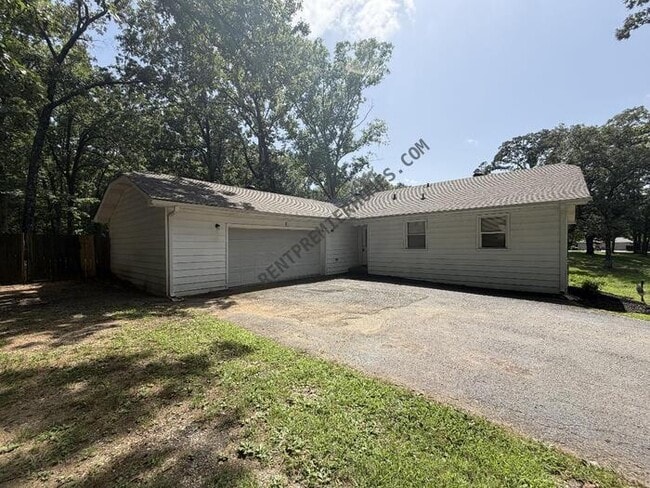 Photo - 5 Raleigh Ln