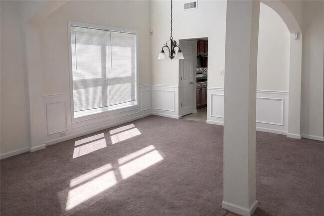 Photo - 3426 Big Leaf Ct