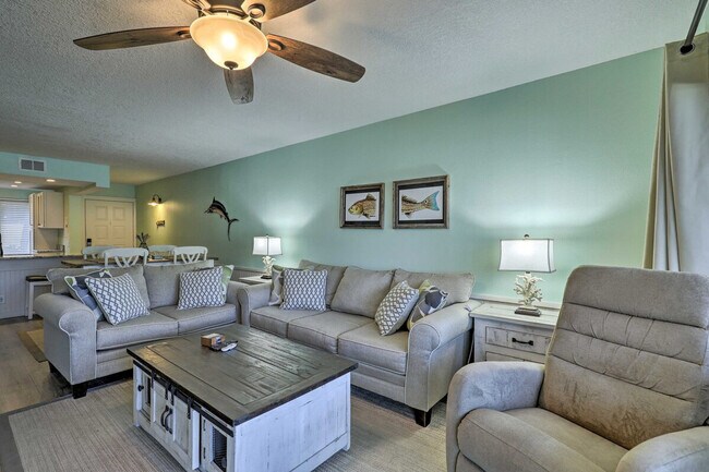 Building Photo - 6372 Palma Del Mar Blvd S Unit ID1386218P