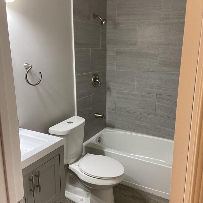 Photo - 6149 E 20th St