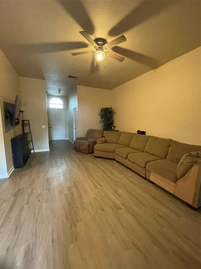 Photo - 161 Bunny Trail