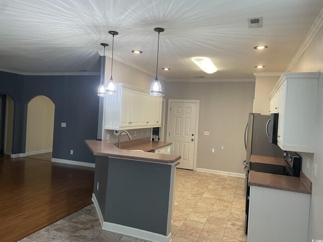 Photo - 160 Molinia Dr