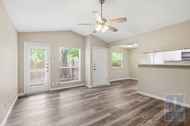 Photo - 13305 Waverly Ct Unit A