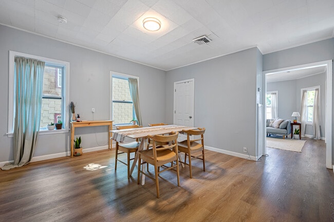 Photo - 30 Hooper St Unit 2