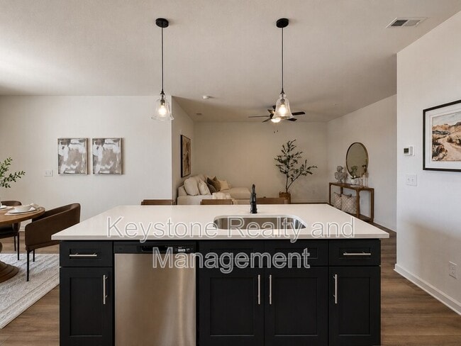Photo - 2425 Pea Ridge Rd Unit A-409
