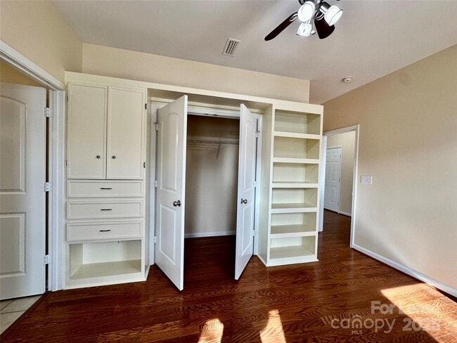 Photo - 2415 Impatien Drive