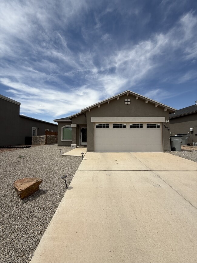 Building Photo - 14609 Carlo Alvarado Dr Rental