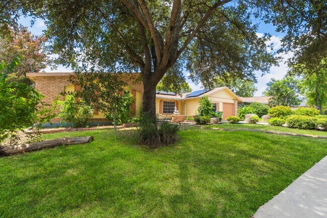 Photo - 12803 El Sendero St