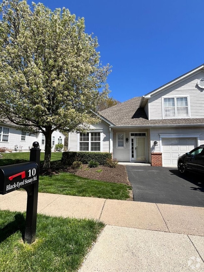Building Photo - 2 Bed 2.5 Bath Twin in The Villages of Flo... Rental