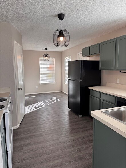 Photo - 652 Spillway Dr