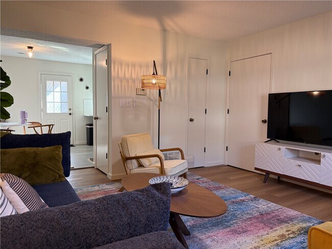Photo - 2630 Kantz Dr