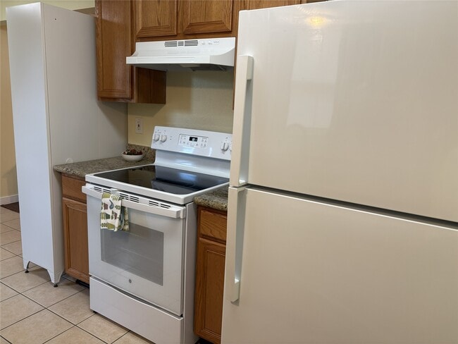 Photo - 115 N Shirley St