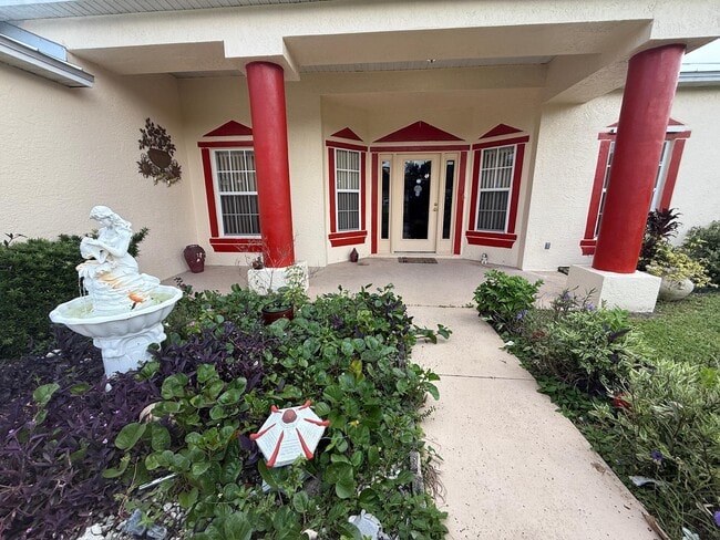 Photo - 332 SW Glenwood Dr