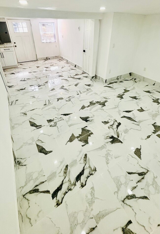 Photo - 18 Morton St Unidad 2