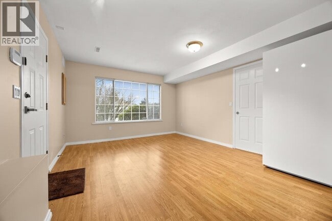 Photo - 2637 Panorama Dr