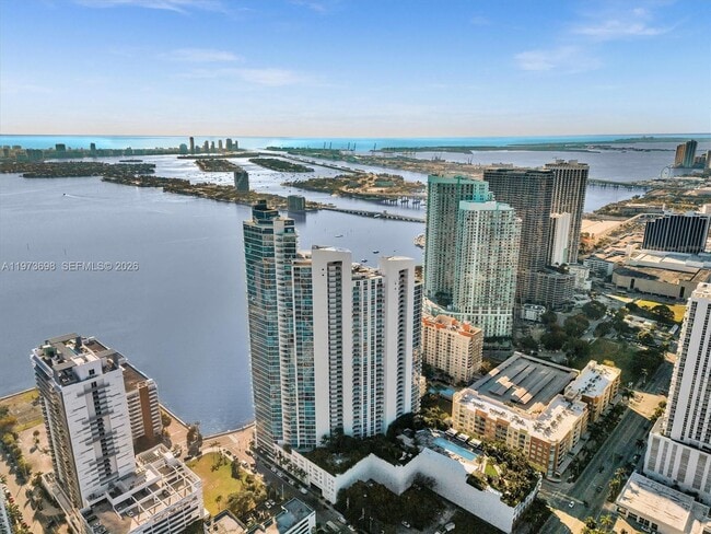 Photo - 2020 N Bayshore Dr