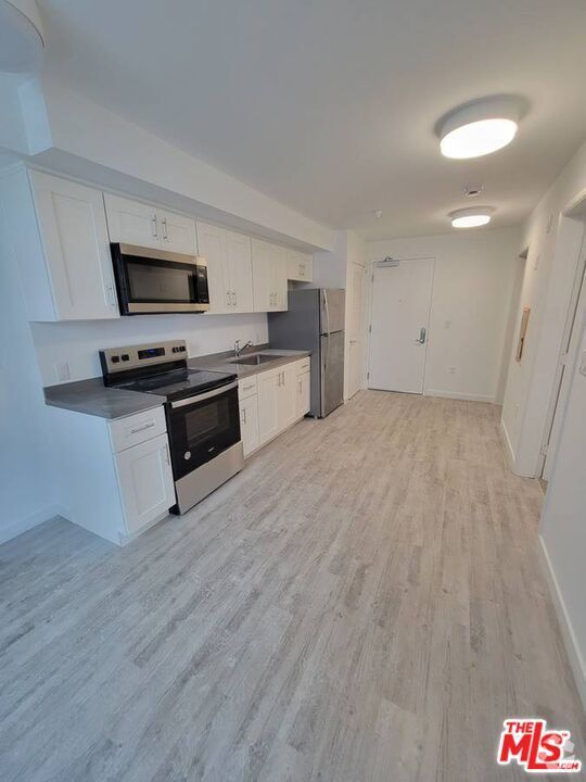 Building Photo - 5300 Crenshaw Blvd Unit 105 Rental