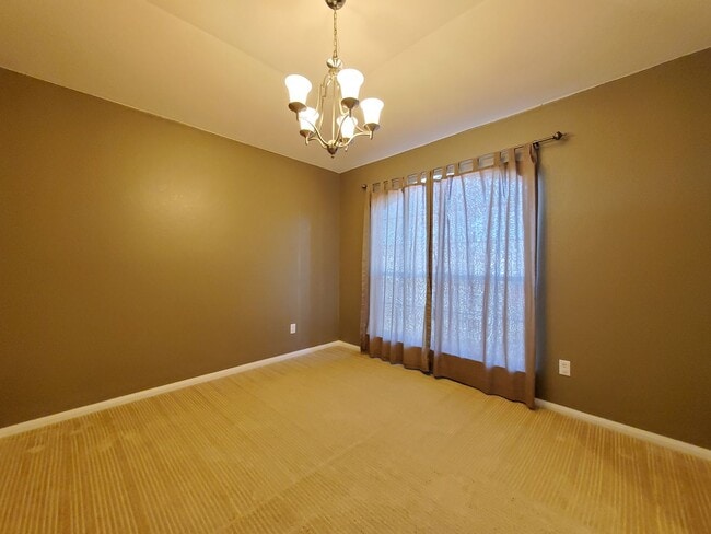 Photo - 6304 Taree Loop