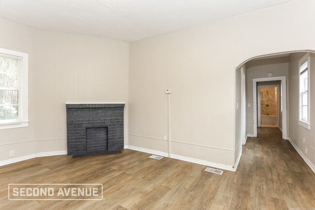 Photo - 3403 Phoenix Ave