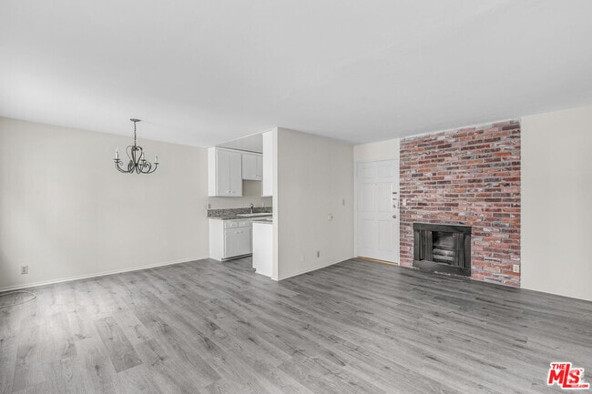 Building Photo - 1811 Parnell Ave Unit 8 Rental