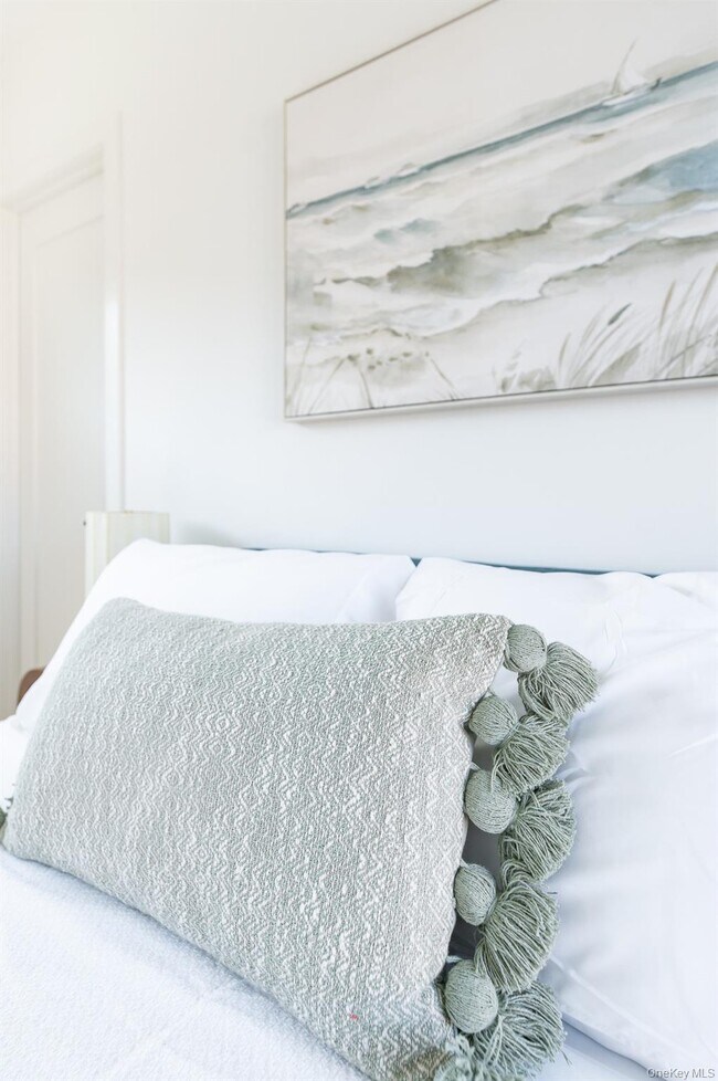 Photo - 319 Wilmot Rd