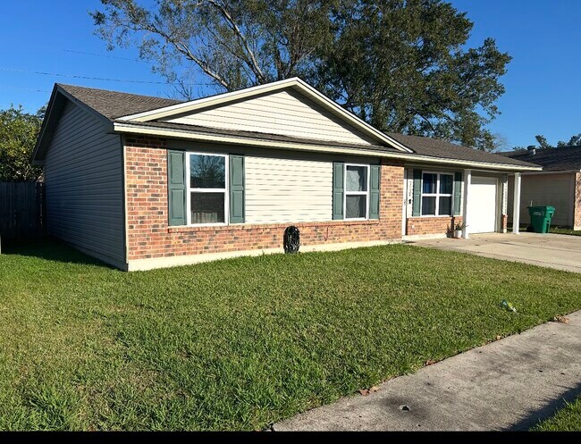 Photo - 1534 Delta Dr