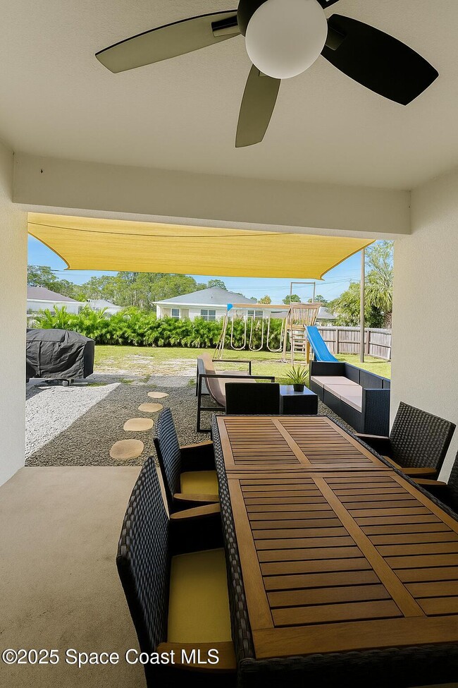 Photo - 940 Ithaca Ave SE