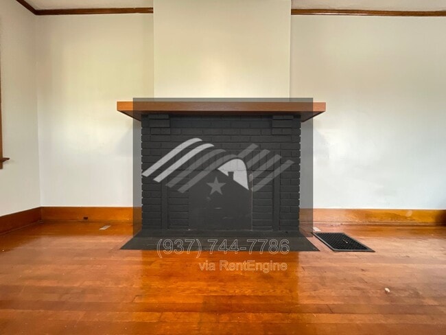 Photo - 2411 N Main St