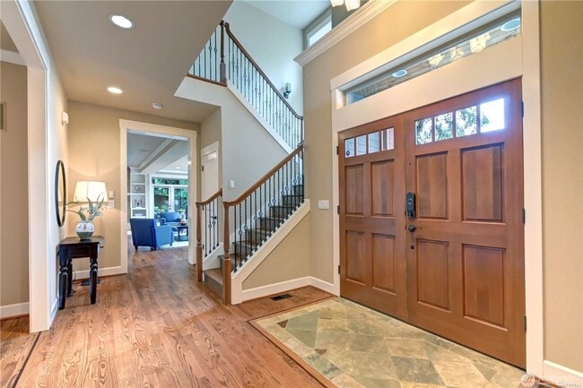 Photo - 4bd/2.5ba Kirkland House