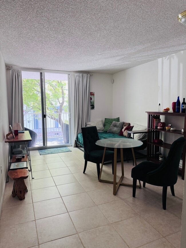 Photo - 800 N Miami Ave Unit #E206
