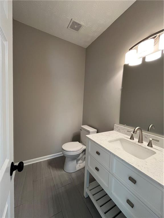 Photo - 2147 St Albans Pl