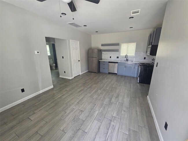 Photo - 3221 Ennis St Apartamento Unidad A