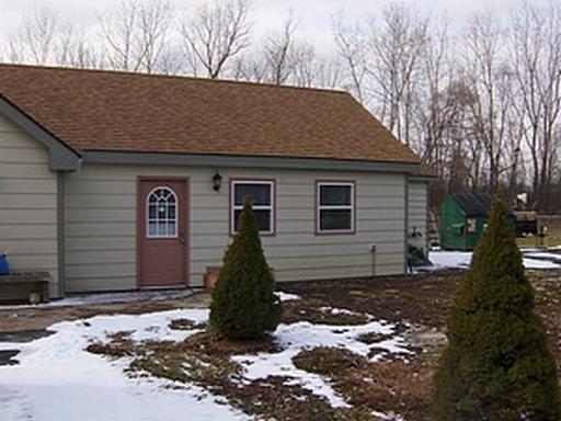 Building Photo - 1036 Guerin Rd Unit B