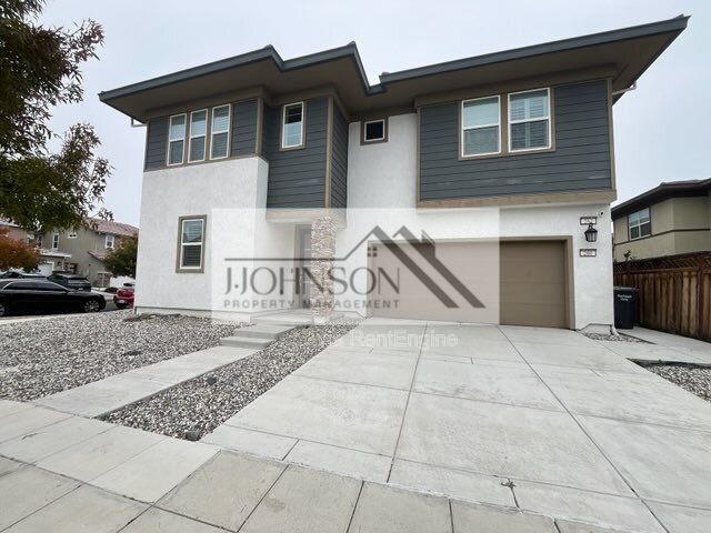 262 E Natasha Ave