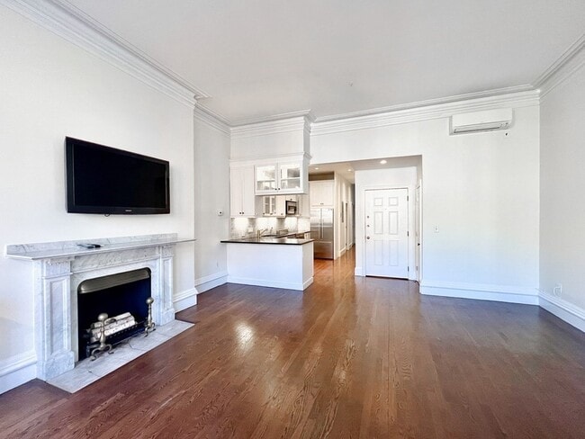 Photo - 177 Beacon St Unit 3