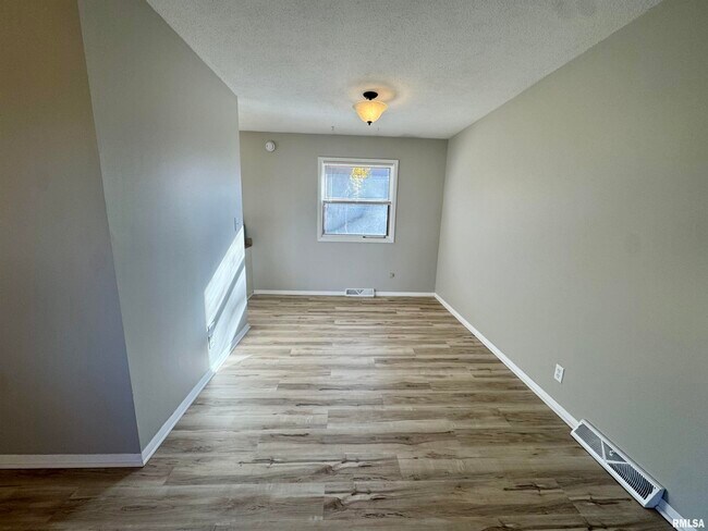 Photo - 2207 18th St