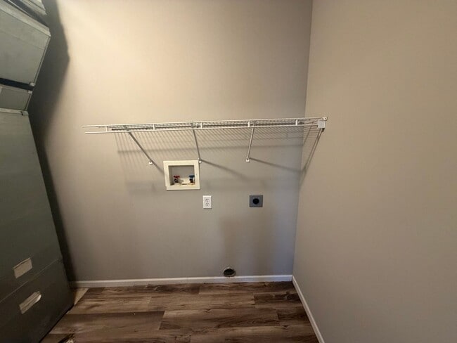 Photo - 2BR/1BA Duplex Home in Hallsville, MO Unit Elaine - Hallsville-112 C