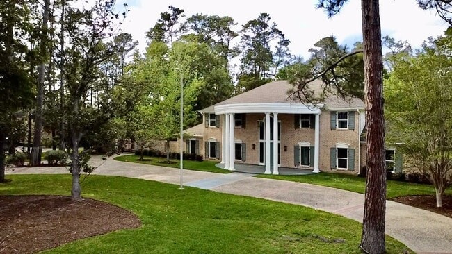 Photo - 11314 Williamsburg Dr