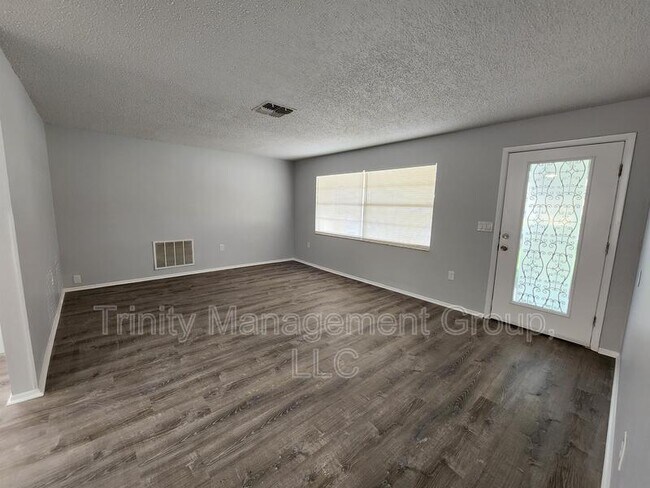 Photo - 2429 Keeport Dr