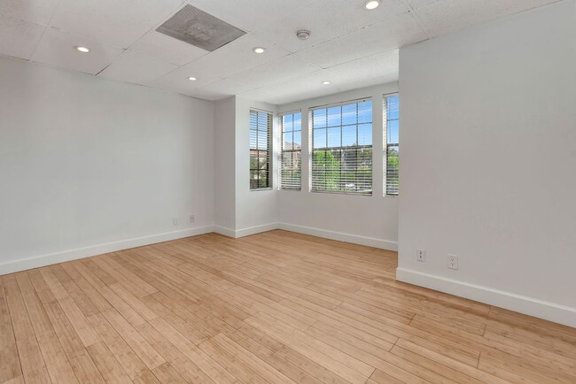 Photo - 14771 Plaza Dr Rental
