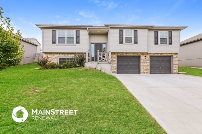 Building Photo - 1309 NW Hilltop Ln